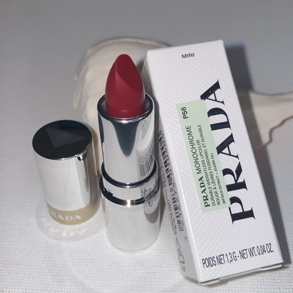 Bundle of two Prada Monochrome Mini Lipstick - Hyper Matte P56 Notte - Picture 2 of 7